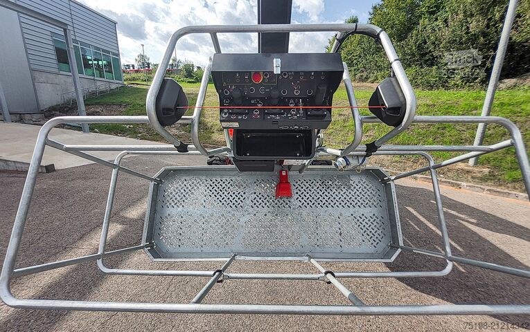 Articulated telescopic work platform Manitou 200 ATJ