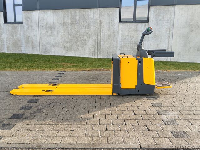 Technique de stockage Jungheinrich ERE 350