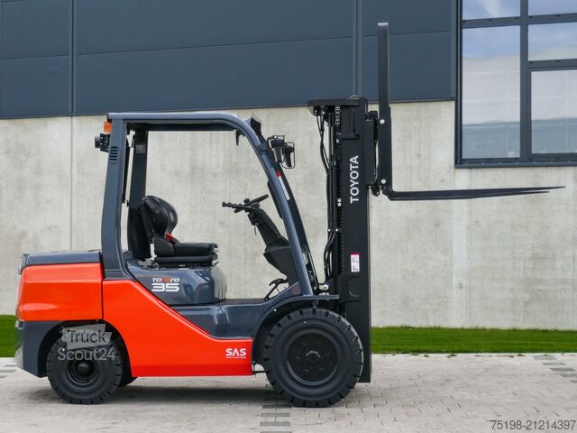 Diesel forklift Toyota 52-8FDJF35