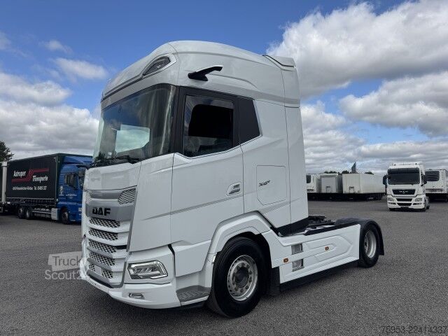Vakio vetoauto DAF XG+ 530 FT 4x2 VExec Standklima Intarder Leder