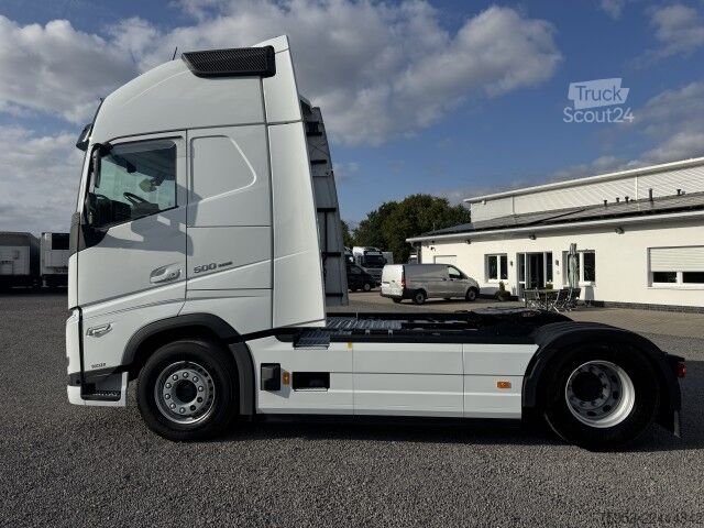 وحدة جرار قياسية Volvo FH 500 Globe XL Euro 6 Retarder I-Park Cool
