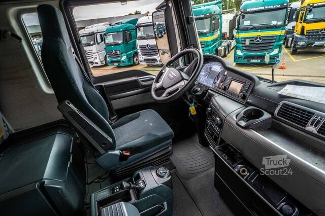 Standaard-SZM MAN TGX 33.560 XLX BLS+BIG AXLES+INTARDER