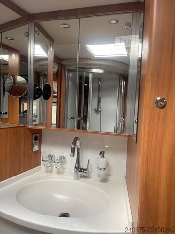 Integraal camper Concorde Charisma 900 LS