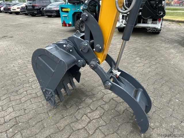 Mini excavator XCMG XE35, Gummikette, Greifer + Hammer, Klima,Yanmar