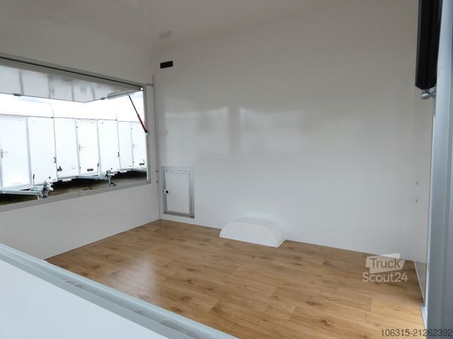 Árusító utánfutó HOFMANN Verkaufsanhänger VH15302 leer  Aero Bug und Heck