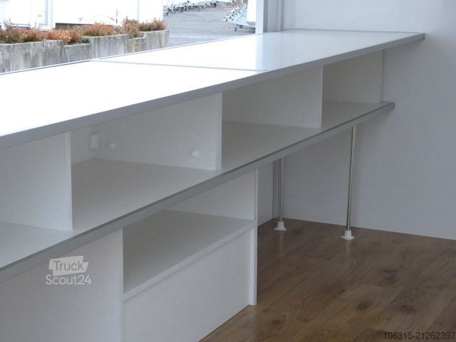 Árusító utánfutó HOFMANN Verkaufsanhänger VH15301 möbliert