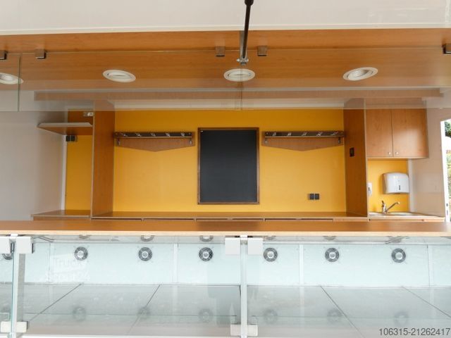 Árusító utánfutó HOFMANN Kühltheke Käse Wurst Fleisch VHS450