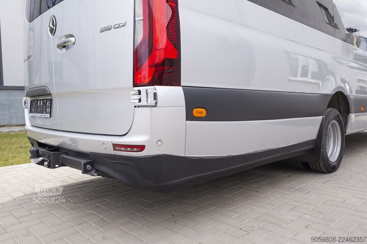 Microbuz persoane 19+1+1 VIP Mercedes-Benz Sprinter 519