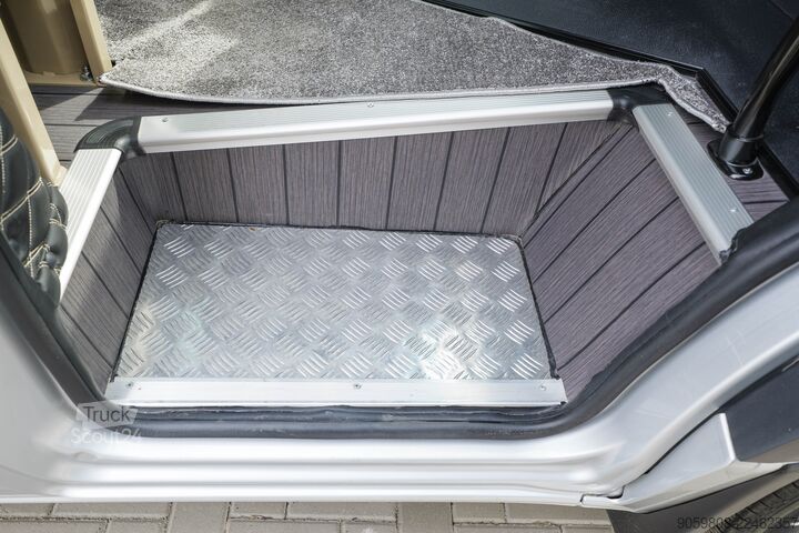 Microbuz persoane 19+1+1 VIP Mercedes-Benz Sprinter 519