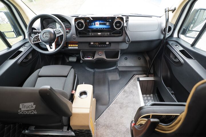 Microbuz persoane 19+1+1 VIP Mercedes-Benz Sprinter 519