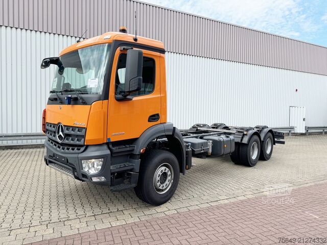 Camión para usos especiales Mercedes-Benz Arocs 2633 6x4 Arocs 2633 6x4, 2x Nebenantrieb, Mulde ca. 11m³