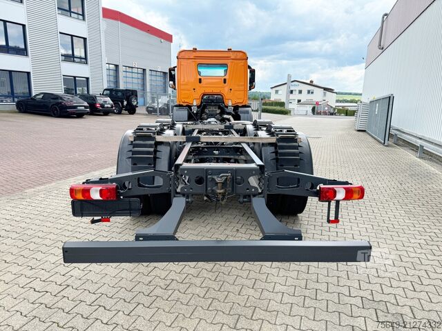 Camión para usos especiales Mercedes-Benz Arocs 2633 6x4 Arocs 2633 6x4, 2x Nebenantrieb, Mulde ca. 11m³