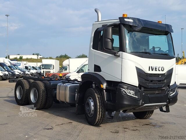 Spezial-LKW Iveco-Magirus X-Way AD300X46Z 6x4 X-Way AD300X46Z 6x4, Retarder, Navi, Mulde ca. 11m³