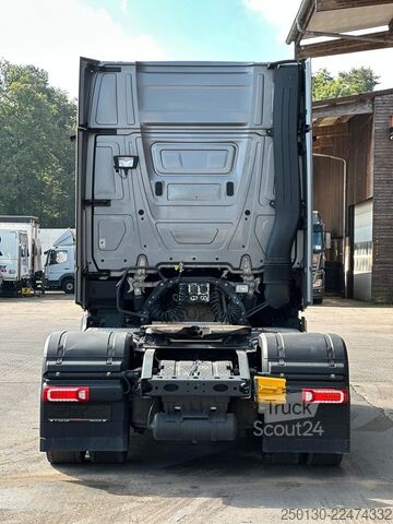 Tractora standard MERCEDES-BENZ Actros 1851 GigaSpace 4x2 BL / MIRROR /RETARDER/