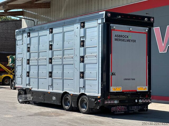 Remorcă pentru transport cai Finkl FINKL VTA24 3.Stock KombiLiner Liftachse Hubdach