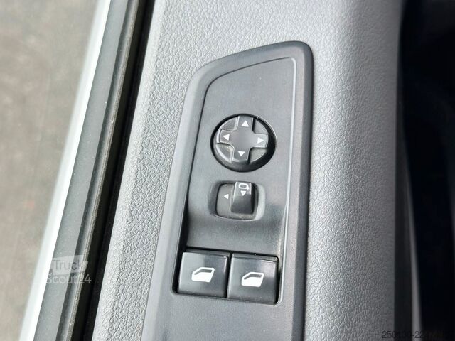 Duba panelată PEUGEOT Expert Kasten Premium L3