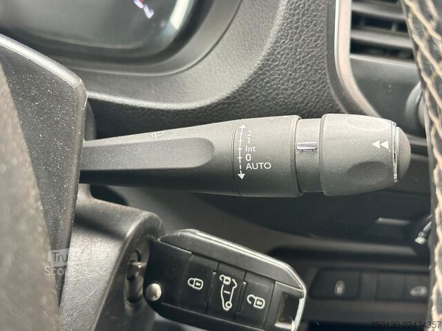 Duba panelată PEUGEOT Expert Kasten Premium L3