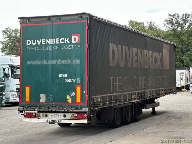 Semiremorcă deschisă cu prelată SCHMITZ CARGOBULL SCB*S3T MegaTrailer Curtainsider Edscha