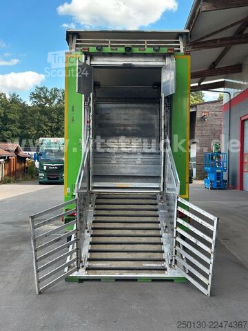 Camion pentru transport bovine MAN TGX 26.440 6x2 3.Stock Cuppers, Lenk-/Lift