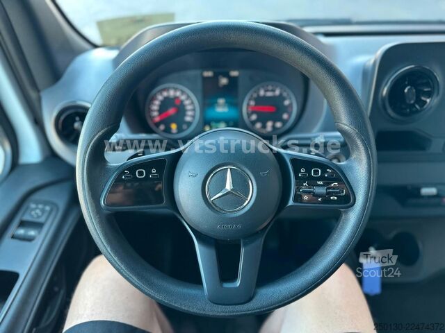 Furgon MERCEDES-BENZ Sprinter 319 CDI V6 L2 Verkaufsausstattung