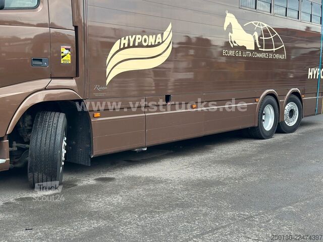 Camion pentru transport bovine VOLVO FH 400 6x2 LL ROLOEFSEN Aufbau *verunfallt*