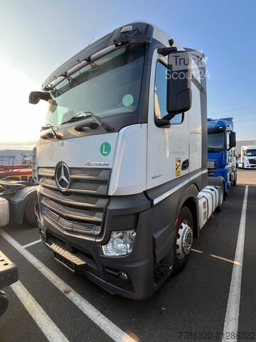 Cabeza tractora Mercedes-Benz Actros 1845