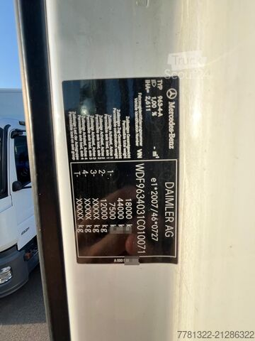 Cabeza tractora Mercedes-Benz Actros 1845