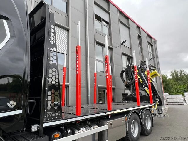 Transporteur de bois Scania R590 6x4 BL Plattform / Kran TAJFUN LIV L150Z