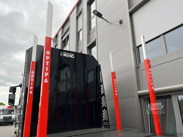 Transporteur de bois Scania R590 6x4 BL Plattform / Kran TAJFUN LIV L150Z