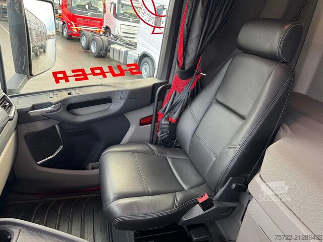 Transporteur de bois Scania R580 6x4 Kurzholz LKW mit Epsilon M12Z 83