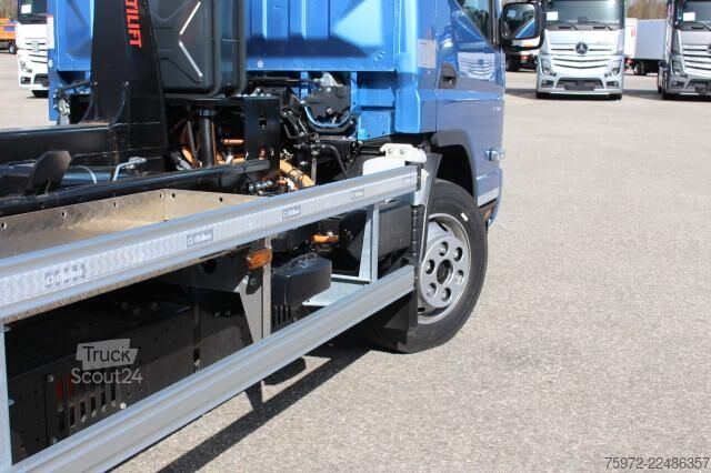 Ruloninė konteinerinė savivartis Mitsubishi eCanter 9C18E Abrollkipper mit Haken