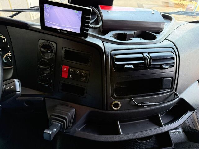 Caminhão frigorífico MERCEDES-BENZ ATEGO 1524 L Kühlkoffer 7,30 m LBW 1,5 T*ATP