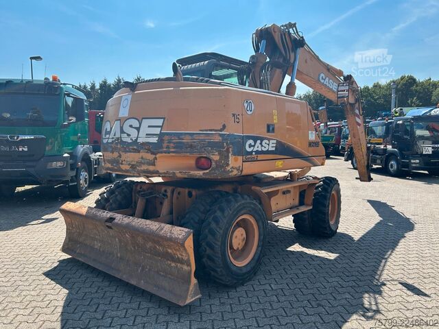 Escavadora sobre rodas CASE Mobilbagger WX165