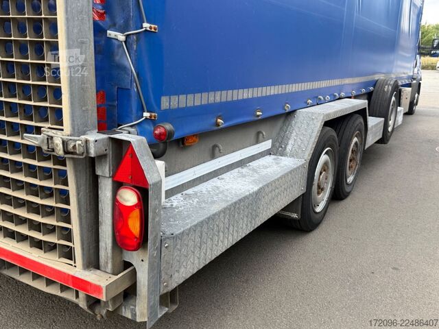 Camion porte-voitures IVECO 40c17 + Veldhuizen P33-2 Minisattel, Stapler