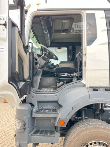 Standard nyergesvontató MAN TGS 33.520 6x4 Hydraulik