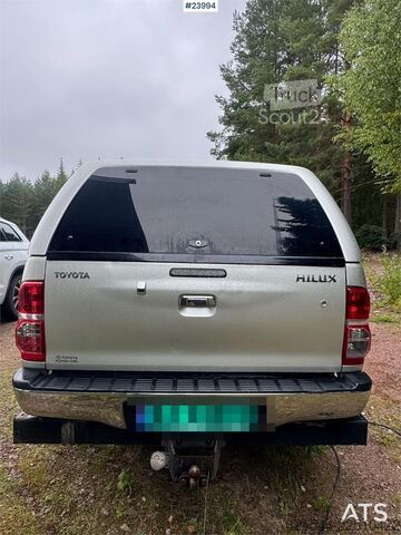 Kombi med högt tak Toyota Hilux 4x4