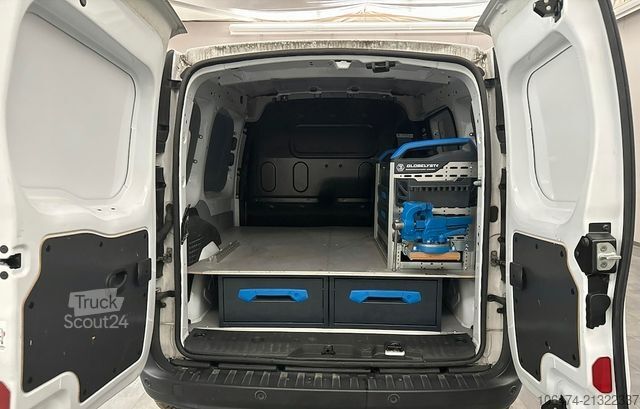 Varebil RENAULT Kangoo Rapid Extra # Regale Sortimo #Navi #MWST.