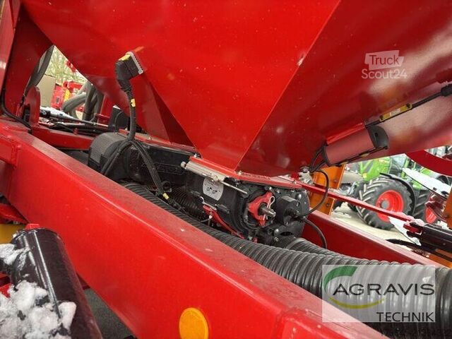 Semoir Väderstad SPIRIT 600