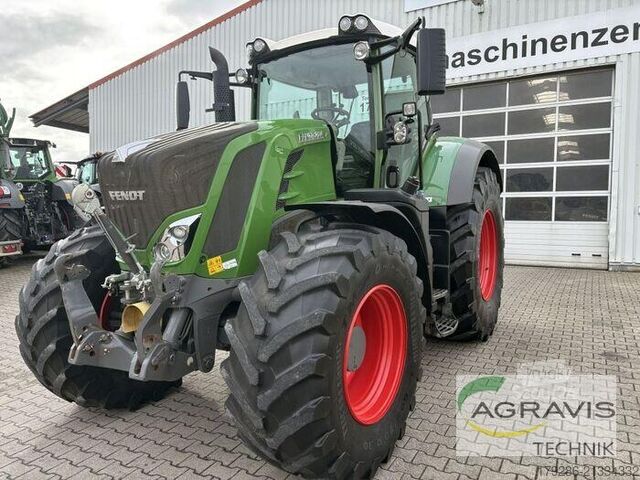 Traktor Fendt 824 VARIO S4