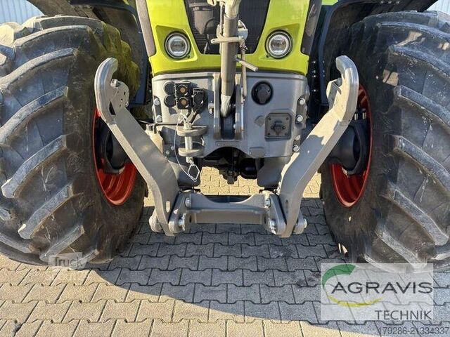 Trattore Claas AXION 810 CMATIC CEBIS