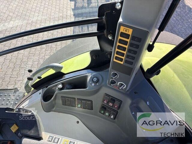 Trattore Claas AXION 810 CMATIC CEBIS