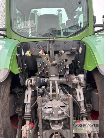 Trattore Fendt 724 VARIO S4