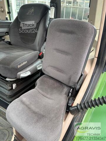 Trattore Fendt 724 VARIO S4