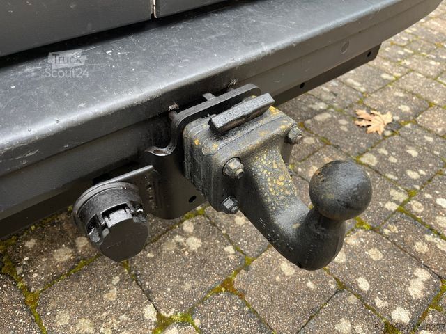 Dubă cu acoperiș înalt VOLKSWAGEN Crafter APA L3H3 ACC KLIMA AHK ASSIST 1 HAND