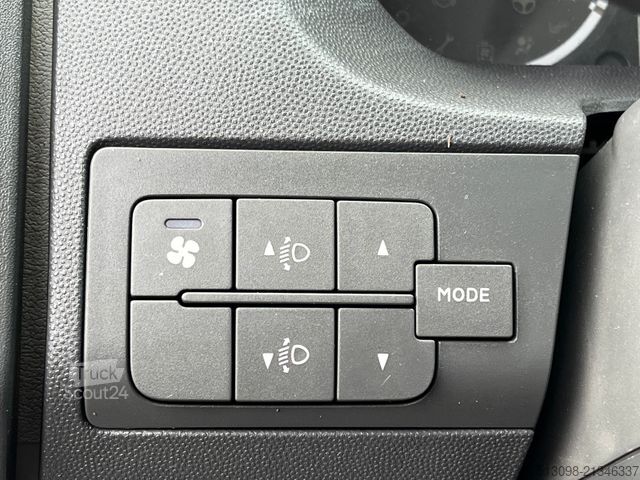 Minibüs FIAT DUCATO 8 SITZER KLIMAAUTO. TEMPOMAT AHK