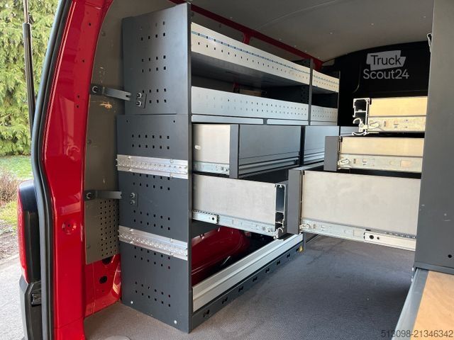 Kastenwagen VOLKSWAGEN T6.1 WÜRTH REGALSYSTEM KLIMA PDC