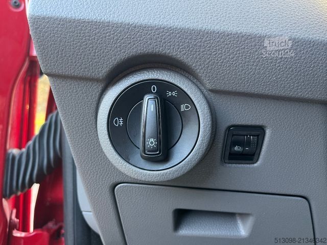 Kastenwagen VOLKSWAGEN T6.1 WÜRTH REGALSYSTEM KLIMA PDC