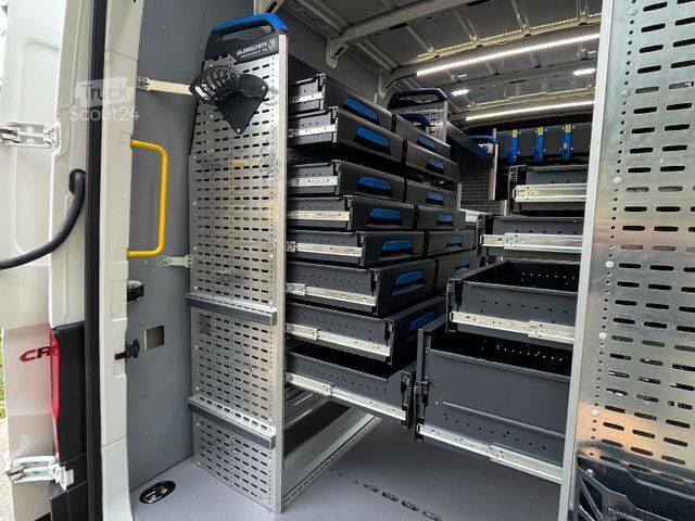 Dubă cu acoperiș înalt VOLKSWAGEN CRAFTER REGALS. STANDHZG. ZUSATZHEIZUNG NAVI PDC