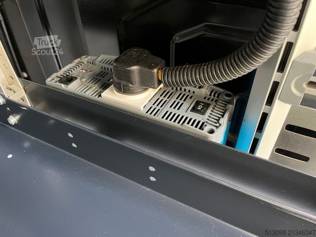 Dubă cu acoperiș înalt VOLKSWAGEN CRAFTER REGALS. STANDHZG. ZUSATZHEIZUNG NAVI PDC