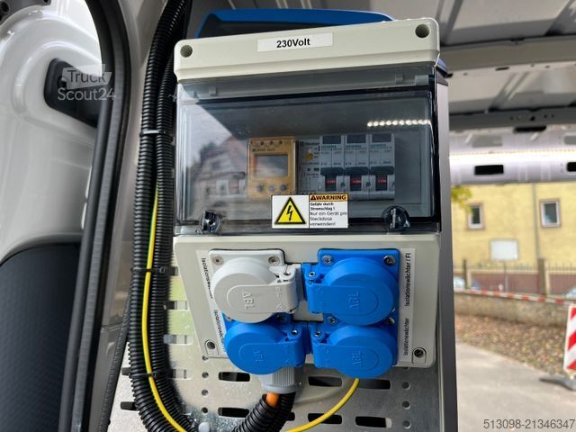 Dubă cu acoperiș înalt VOLKSWAGEN CRAFTER REGALS. STANDHZG. ZUSATZHEIZUNG NAVI PDC